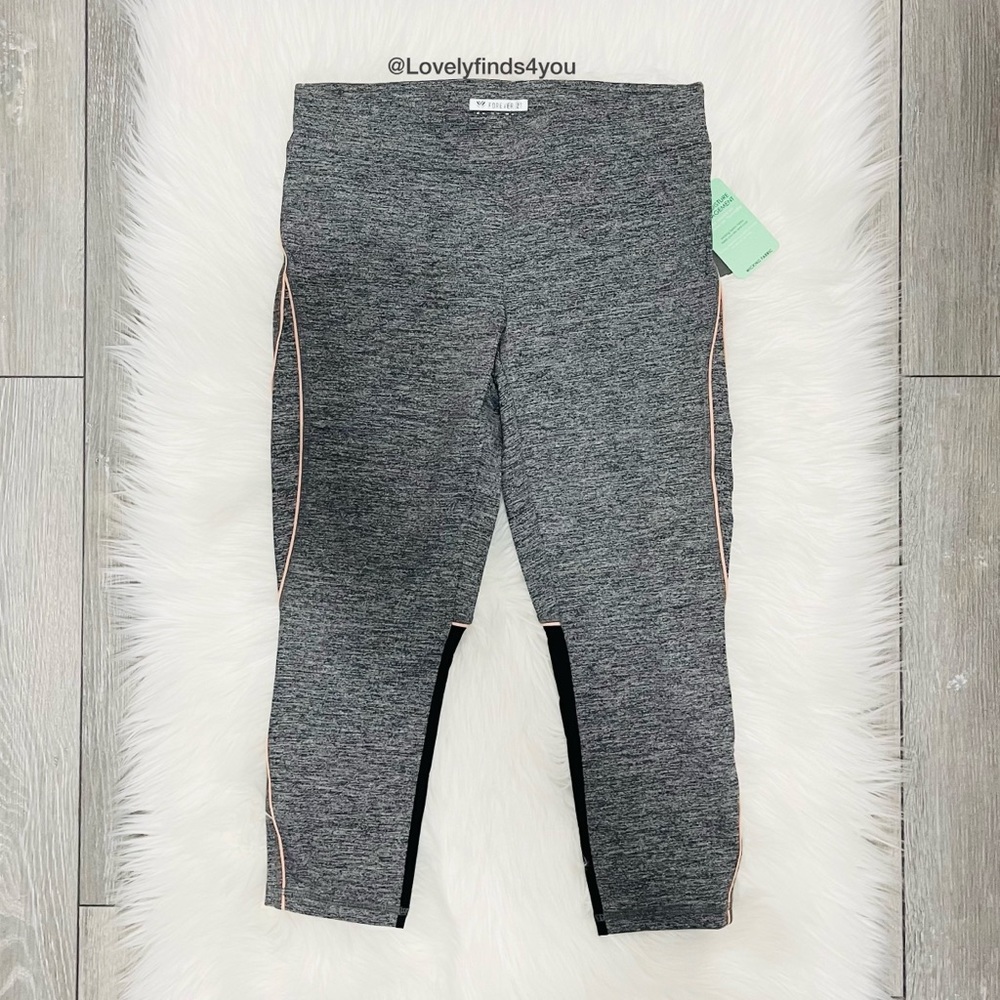Forever 21 active capri leggings